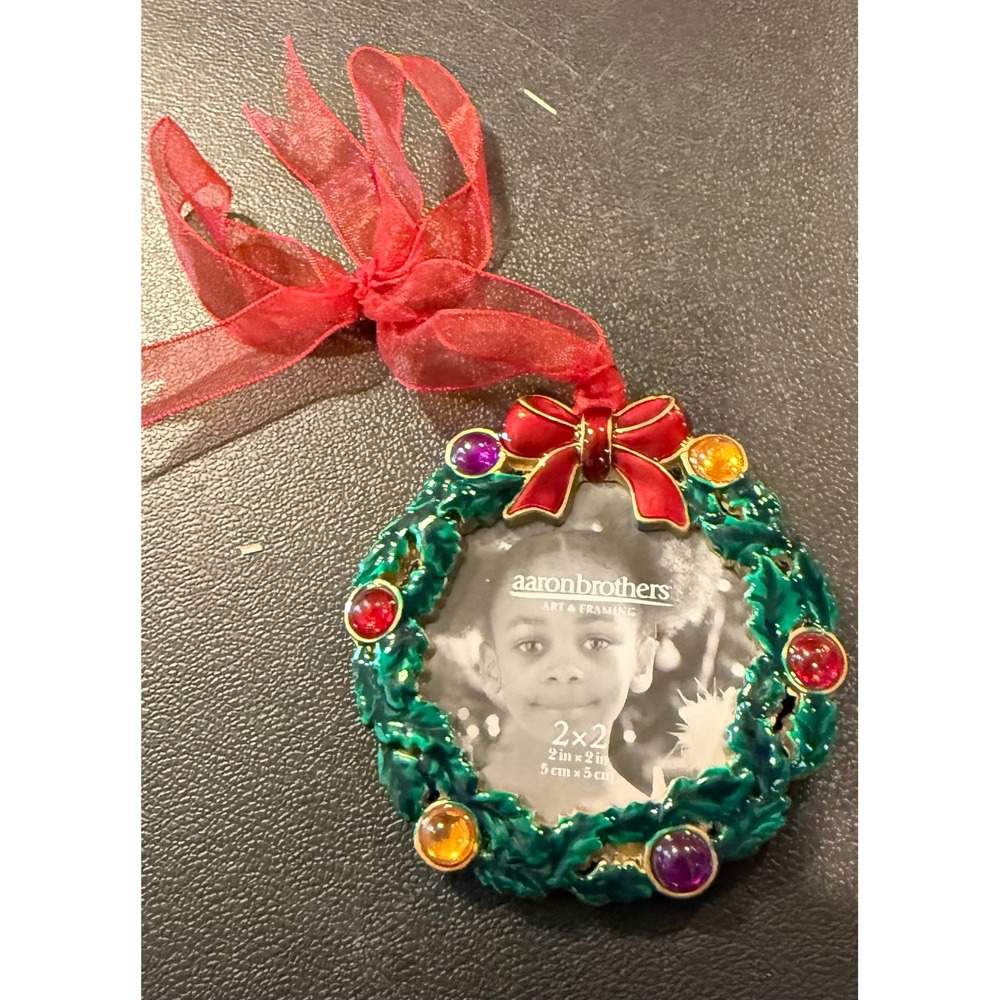 Aaron Brothers 2x2 Picture Frame Ornament Green Wreath Red‎ Bow Jeweled
